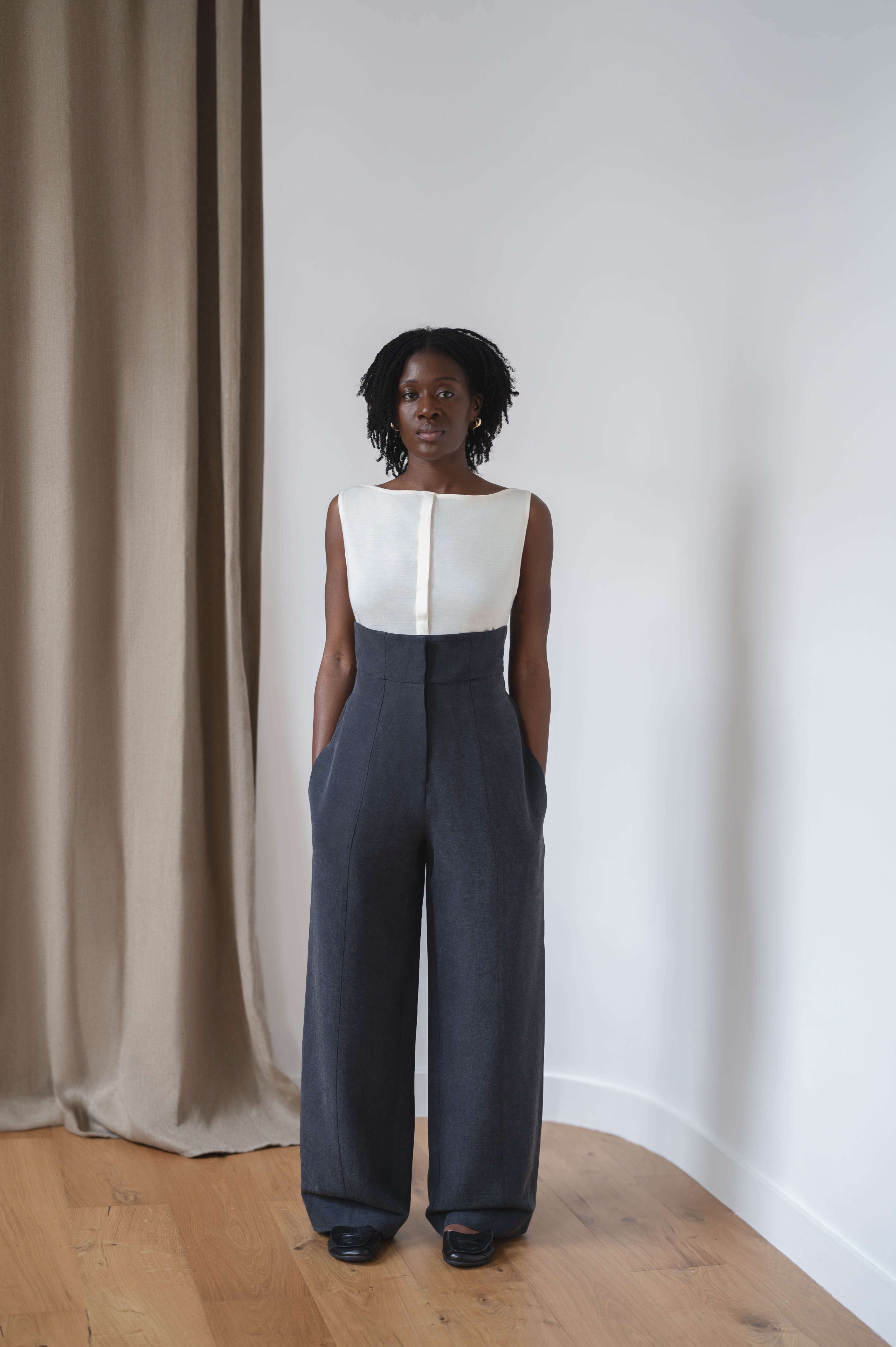 round relaxed trousers - black silk
