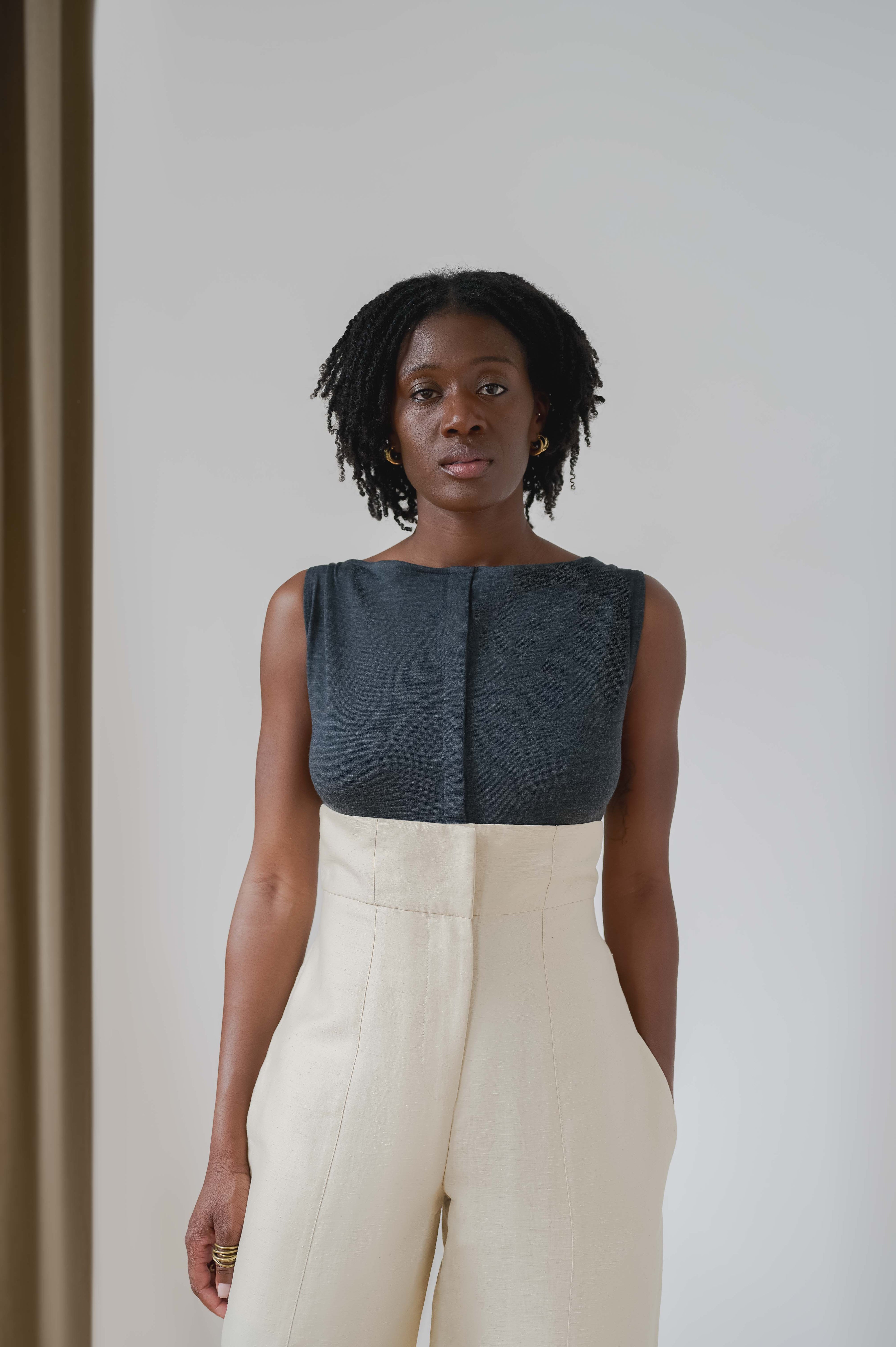 round relaxed trousers - limited edition